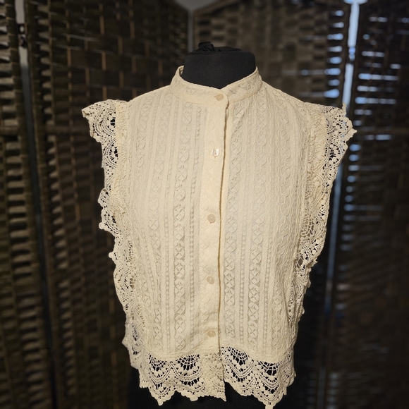 NEW Blouse bottons down - Picture 3 of 8